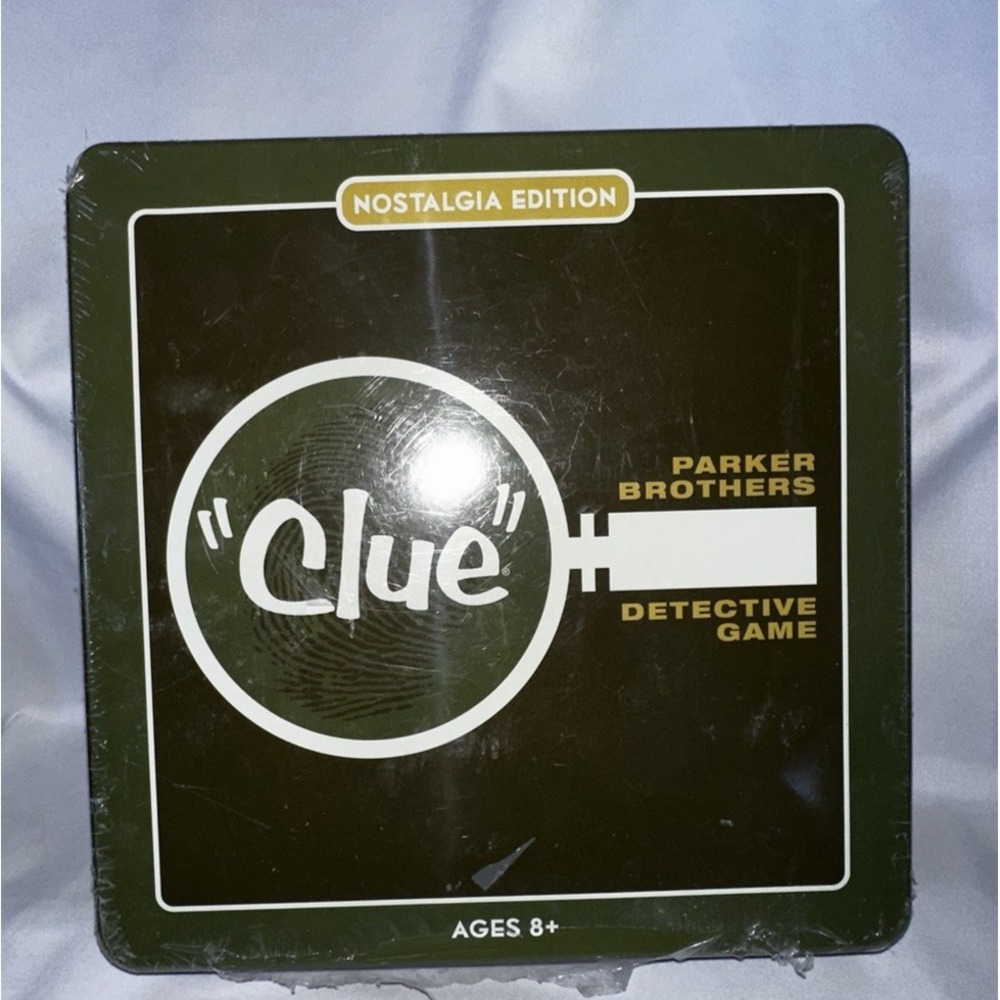 New Parker Brothers Clue Detective Game Nostalgia Edition Age 8+ 3-6 players